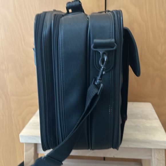 Targus Computer Bag - Picture 3 of 12